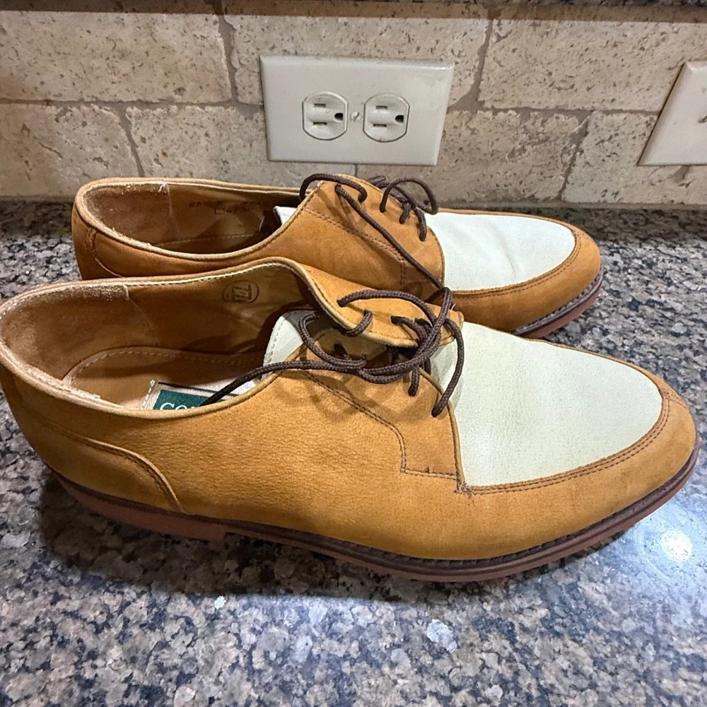 Cole Haan Mens 8.5 Two Tone Suede Leather Buck Oxfords Tan‎ Cream Made in USA